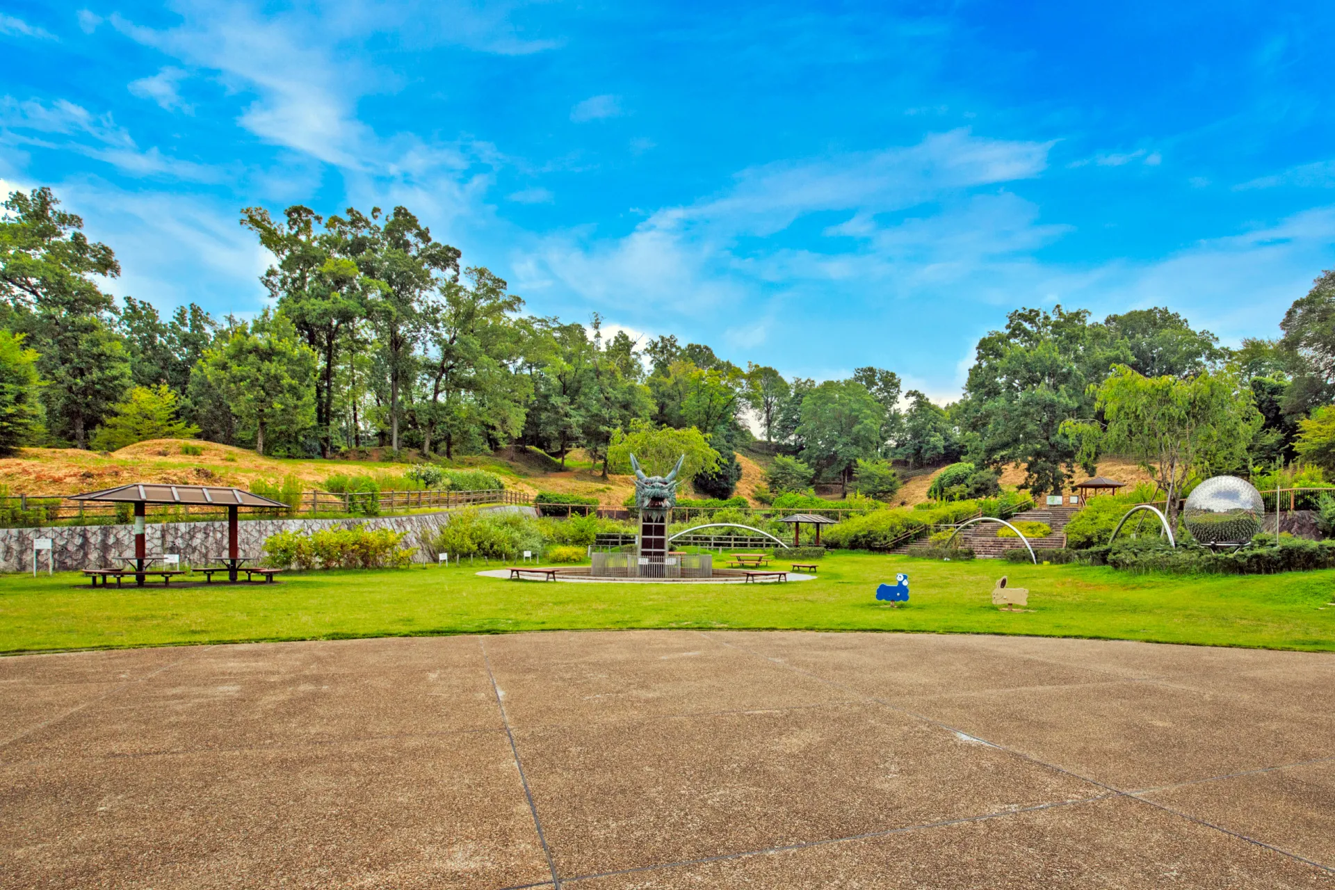 新沢千塚古墳群公園